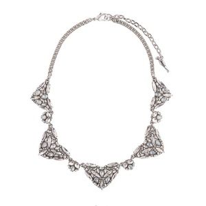Chloe + Isabel Jewelry - Belle Statement Necklace Chloe + Isabel Jewelry - Belle Statement Necklace